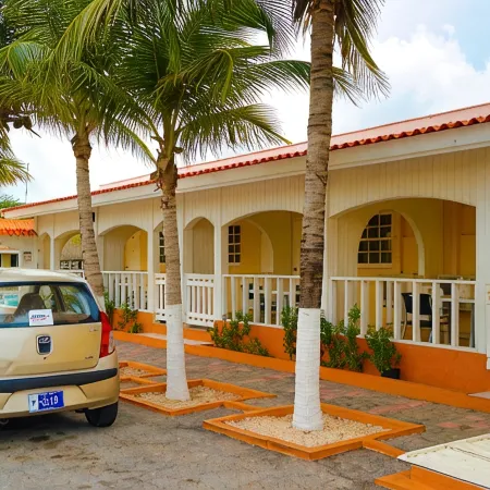 Coconut Inn