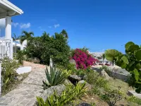 Tiko Lodge Sxm - Homestays