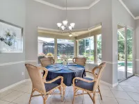 Gorgeous Stoneybrook Home with Private Pool, Lake, Golf Course, 2 King Beds! Hotels in Estero