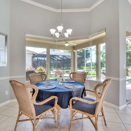 Gorgeous Stoneybrook Home with Private Pool, Lake, Golf Course, 2 King Beds!