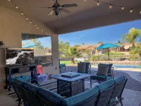 Resort Living! Quiet Lakefront Home. Pool, large shaded patio, fishing, sleeps 9