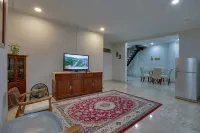 Hillside Bliss Villa - 4-Sterne