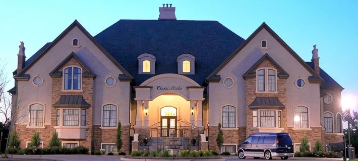 Chateau Avalon Hotels in Kansas City