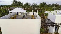 La Plage Hotel Boutique - 3-Star