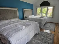 Big 5Br, 3.5BA Game Rm Prime Safe Location Mins to down Town Chicago - Wifi