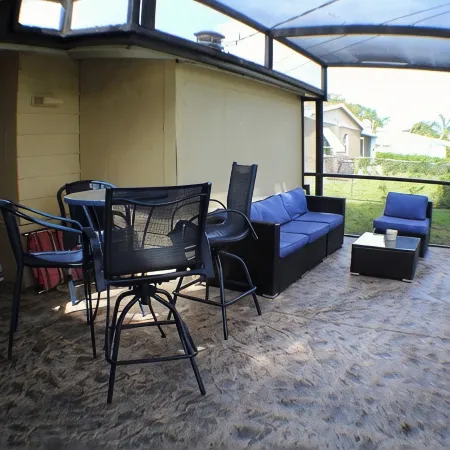 Breezy Cool Vacation Comfy House close to Beaches