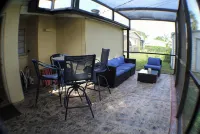 Breezy Cool Vacation Comfy House close to Beaches