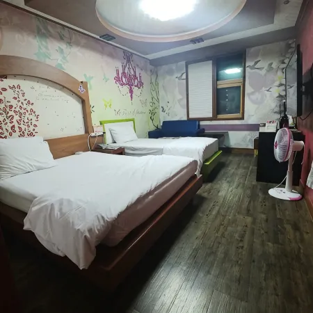 New Grand Hotel
