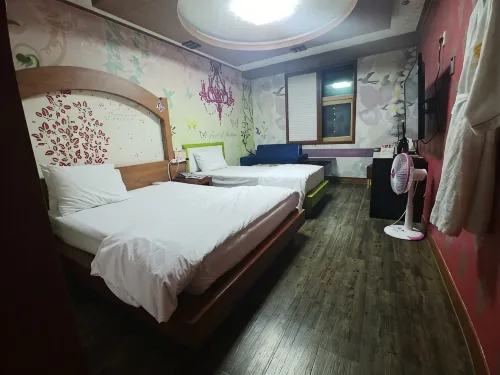 New Grand Hotel - Pet friendly