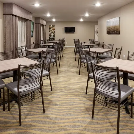 Grandstay Hotel Suites Thief River Falls