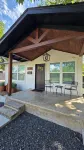 Stay at The Oak - Downtown New Braunfels Getaway