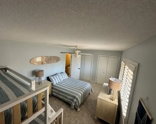 Cozy 2-bedroom townhome in charming Bethany Beach with AC, WiFi, community pool Hotels in Bethany Beach