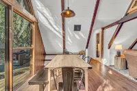 Relaxing A Frame 3-bedroom Cabin with WiFi and AC in Enchanting Forest Setting - 4-Star