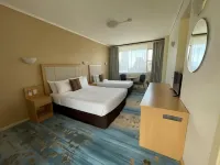 Haven Marina Motel - piscina