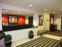 Extended Stay America Suites - Santa Rosa - North - parking