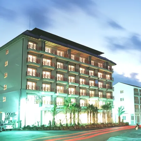 Ocean Grand Hotel Отели рядом с достопримечательностью «Парк Тольхарбан»