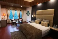 Peace Channels Resorts Dalhousie - Pet friendly