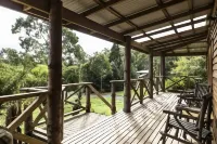 Cradle Forest Inn - parking