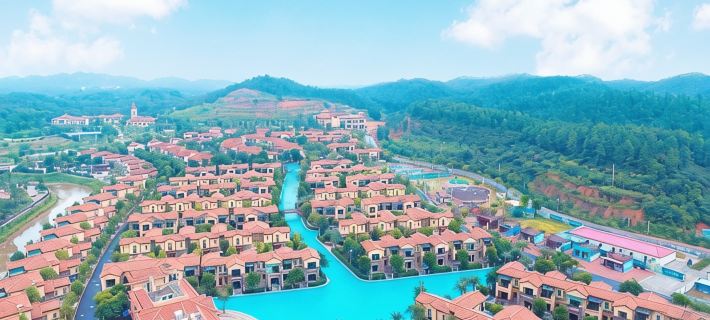 Yuetianxia Hot Spring Hotel Ξενοδοχεία στην πόλη Σίνσινγκ