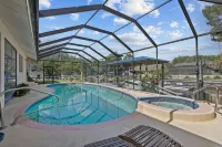 Dont Miss This Waterfront Deep Canal.Gulf Access.Pool Home! Pool Table.Sleeps8. - Pools