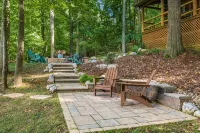 Gorgeous Hocking Hills Lake Front Cabin Right On Lake Logan - Near All The Sites - Hytter