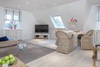 large modern beach house style apartment -  Appartamenti vacanze