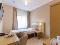 Hotel Port Отели рядом с достопримечательностью «Эмхавен»