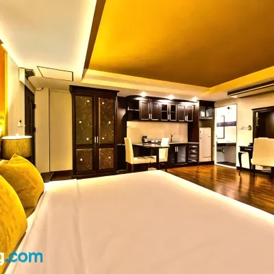 The Heritage Hotels Sathorn Các khách sạn gần BTS Surasak