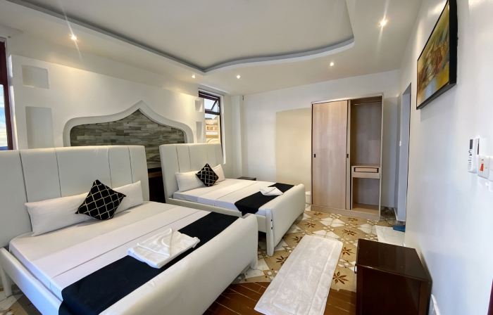 Lily Beachfront Apartments