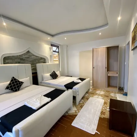 Lily Beachfront Apartments