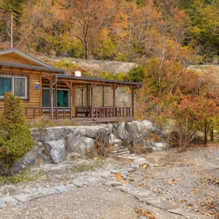 Jecheon Cheongpung Private Residence