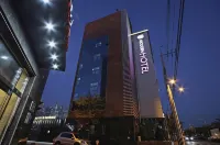 Modern Business Hotel - breakfast