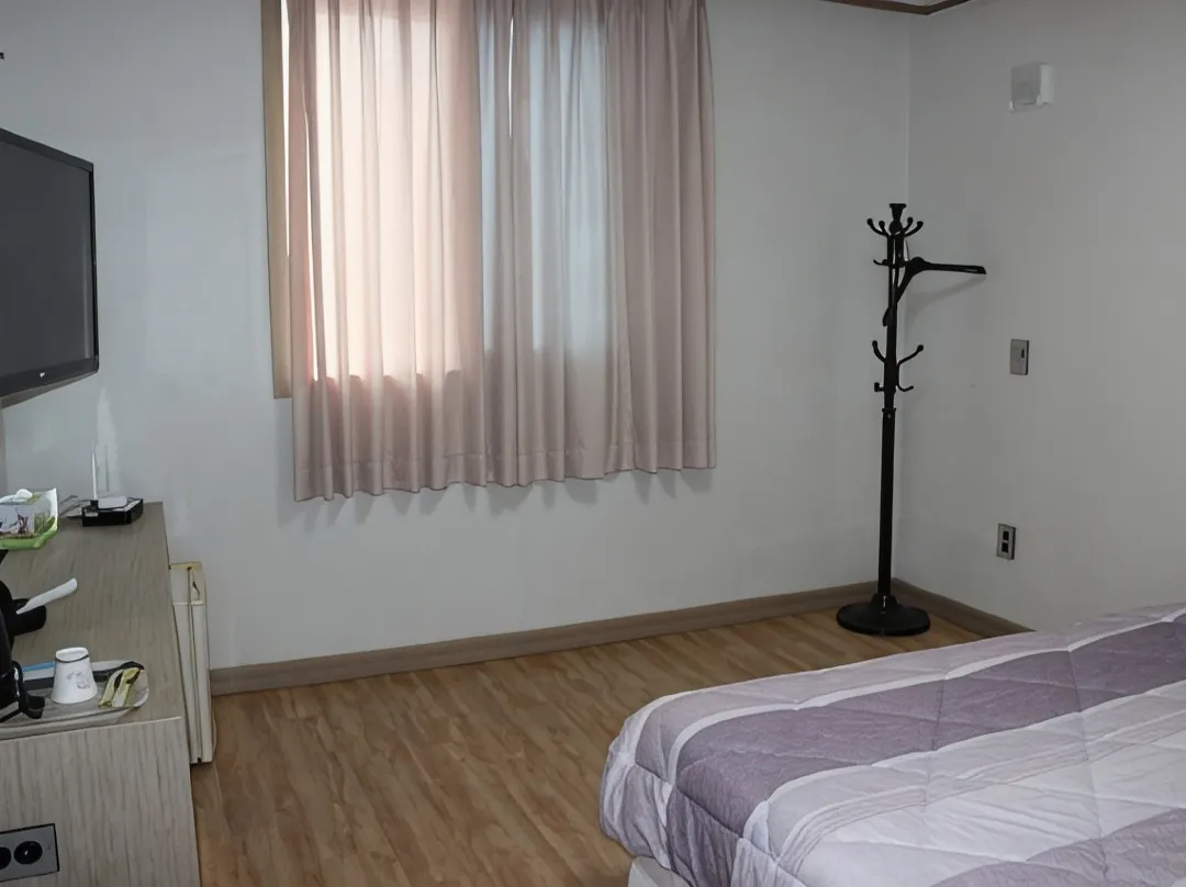 Gipoong Hotel - Jeju