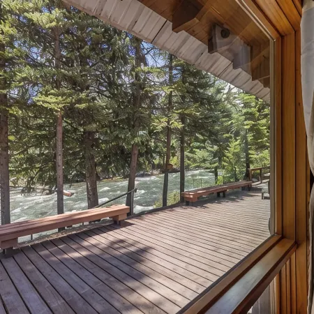 Vallecito Creekfront Cabin ~ Perfect Mountain Retreat for Families or Couples!