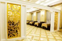 Imperial Hotel - parking
