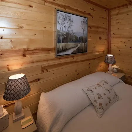 Cozy Bedford Park Retreat