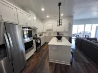 Newly Renovated Modern Farmhouse Style Close to the Heart of Fort Worth - ジャグジー