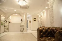 Hotel Planeta Spa - Bãi đậu xe