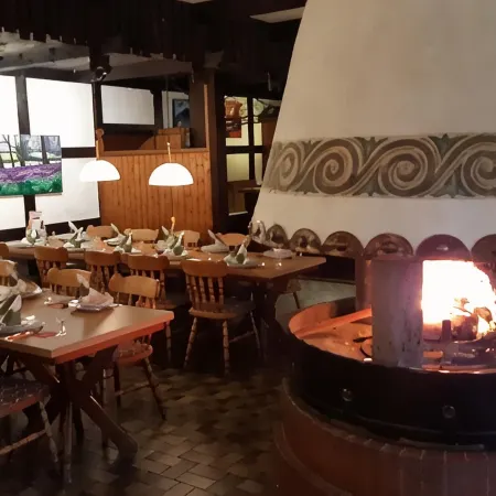 Akzent Hotel Zur Wasserburg - Hotel Garni Bed & Breakfast