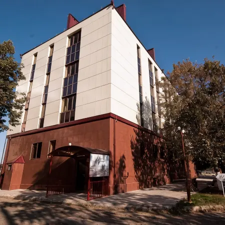 Прага