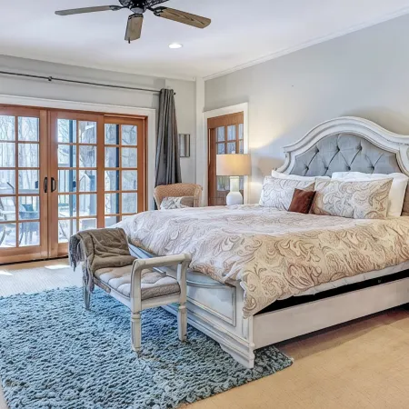Luxury Mountain Home: Golf, HotTub, Mountains, Lake, and Trillium Club Amenities