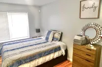 Lovely Loft Near NYC, EWR &American Dream Mall - Condos