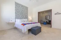 Brand New 12 Suite Villa  directly on the waters edge of the Caribbean Sea - Villas