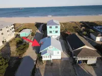 Steps to the Beach, Ocean Views, Ocean front lot - 4성급