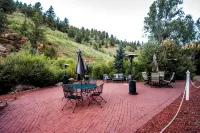 The Victorian at Valley Glen- a romantic mountain getaway - Lantställe