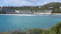 NEW LISTING- Ideal Oceanside Location and Recent Renovation / DREAM Combination! - 3 tähden