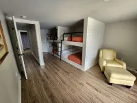 White River Retreat - 4-Star