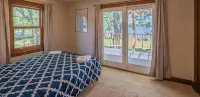 Lake Front 2.20 acre estate  Private boat launch with pier - 3-Star