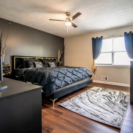 Beautifully Renovated 4-Bed, 3-Bath Family Home with Modern Finishes in Decatur