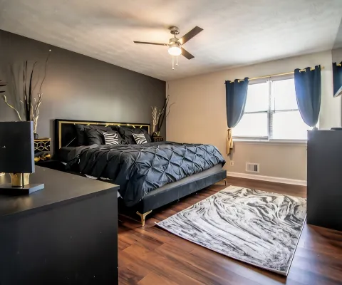 Beautifully Renovated 4-Bed, 3-Bath Family Home with Modern Finishes in Decatur - Wifi